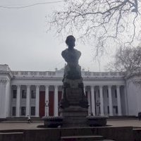Odesa by Zoë Sheng