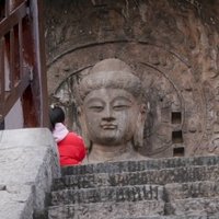Longmen Grottoes by Nan