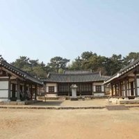Seowon, Neo-Confucian Academies by Philipp Peterer