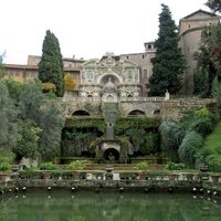 Villa d'Este by Jay T