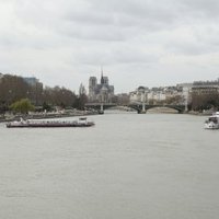 Paris, Banks of the Seine by Nan