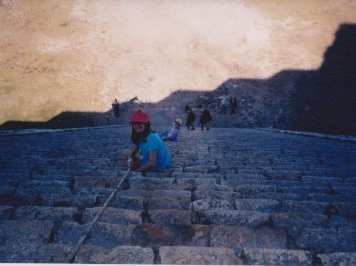 Chichen-Itza by Dennis Nicklaus