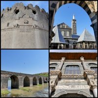 Diyarbakir Fortress and Hevsel Gardens by Clyde