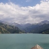 Xinjiang Tianshan by Zoë Sheng