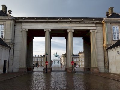Amalienborg and its district by Astraftis