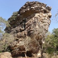 Rock Shelters of Bhimbetka by Els Slots