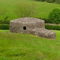 Brú na Bóinne by Els Slots