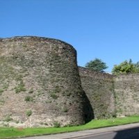 Roman Walls of Lugo by Els Slots