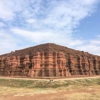 Si Thep by Frederik Dawson