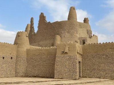 The Ancient Walled Oases of Northern Arabia by Martina Rúčková