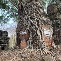 Koh Ker by Els Slots