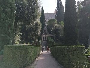 Villa d'Este by Elena Y
