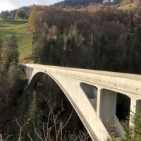 Pont sur la gorge du Salgina by Ian Cade