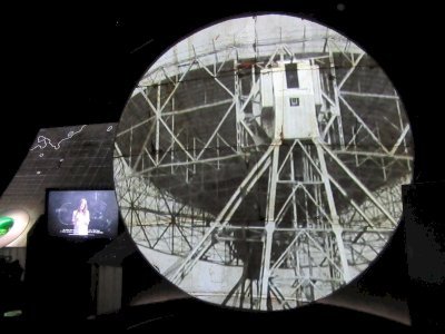 Jodrell Bank Observatory by Jay T