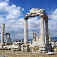 Archaeological site of Laodikeia by Hubert