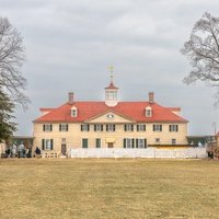 Mount Vernon by Carlo Sarion
