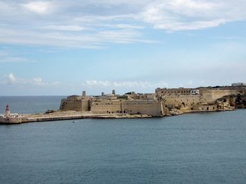 Knights Fortifications around the Harbours of Malt by Andrew_Kerr