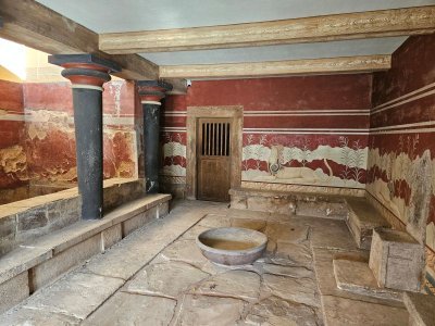 Minoan Palatial Centres by Philipp Peterer