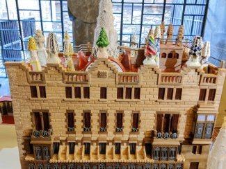 Works of Antoni Gaudí by 2Flow2