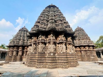 Sacred Ensembles of the Hoysalas by Frederik Dawson