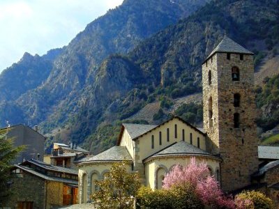 Eglises romanes d'Andorre by Andrew_Kerr