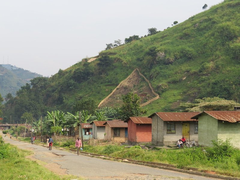 Old mining barracks in Kyanjiki (Rwenzori)