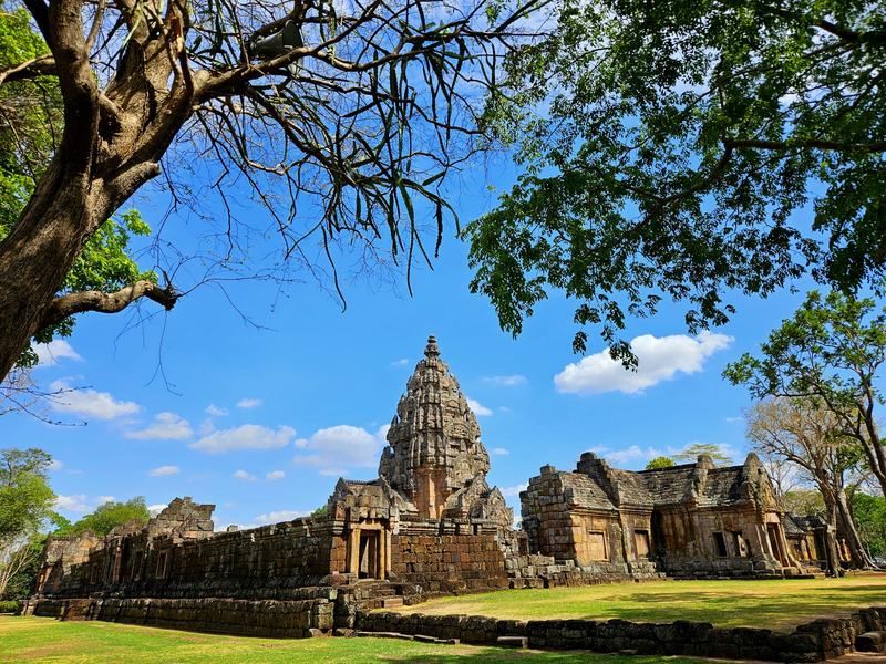 Phanom Rung, Muang Tam and Plai Bat Sanctuaries: UNESCO Tentative Site ...