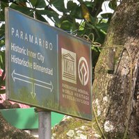 Plaque Paramaribo