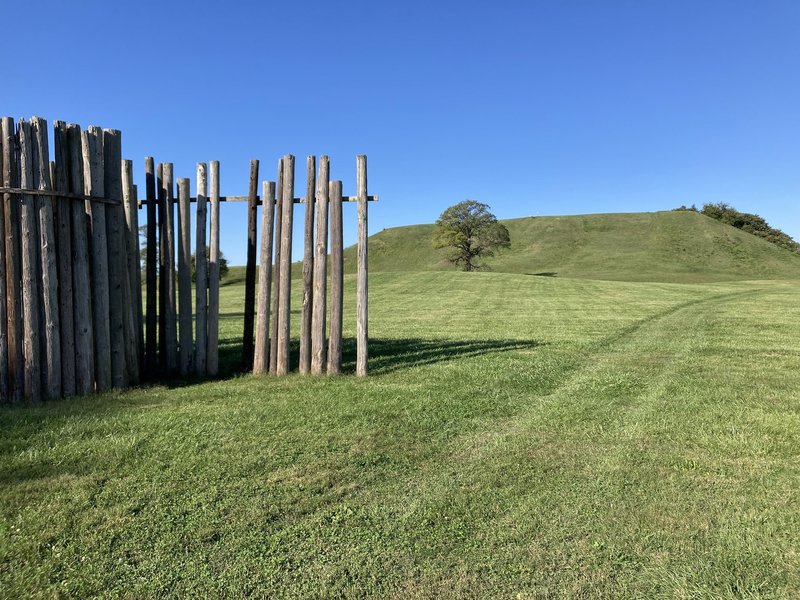 Cahokia Mounds