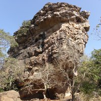 Rock Shelters of Bhimbetka by Els Slots