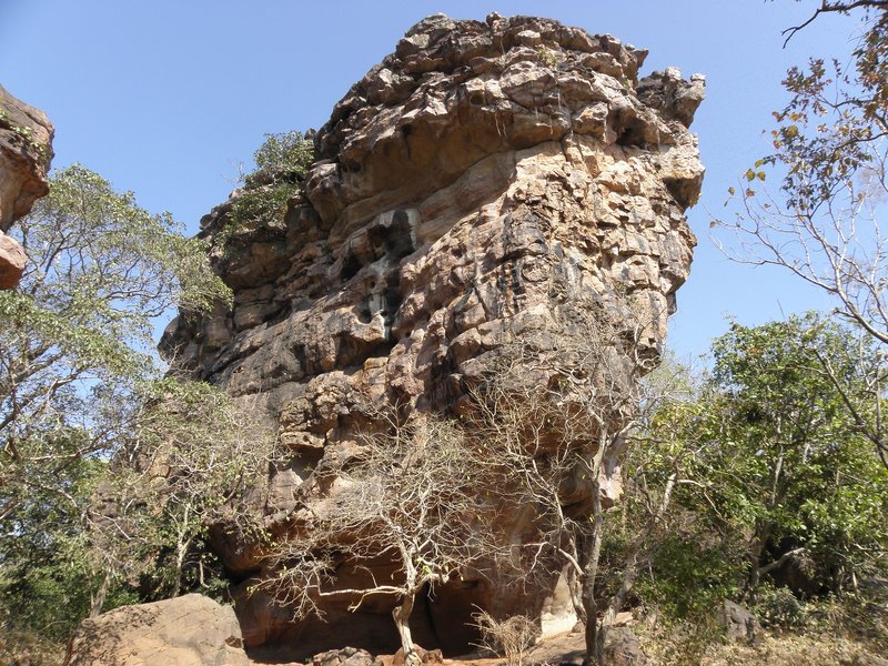 Rock Shelters of Bhimbetka by Els Slots