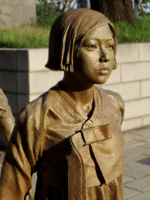 Contested History at the Namsan Route
