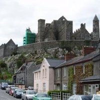 The Royal Sites of Ireland by Ian Cade
