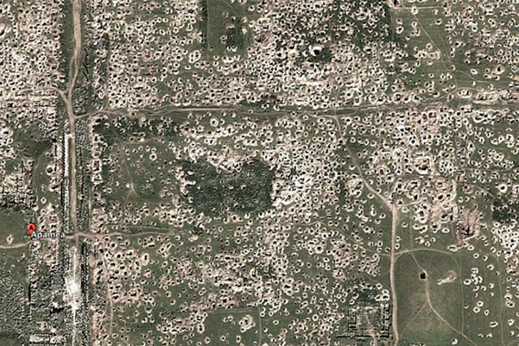 Apamea as seen from Google Earth in 2012