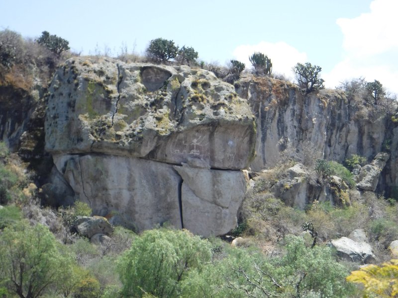 Rock art on the cliff, Caves of Yagul and Mitla
