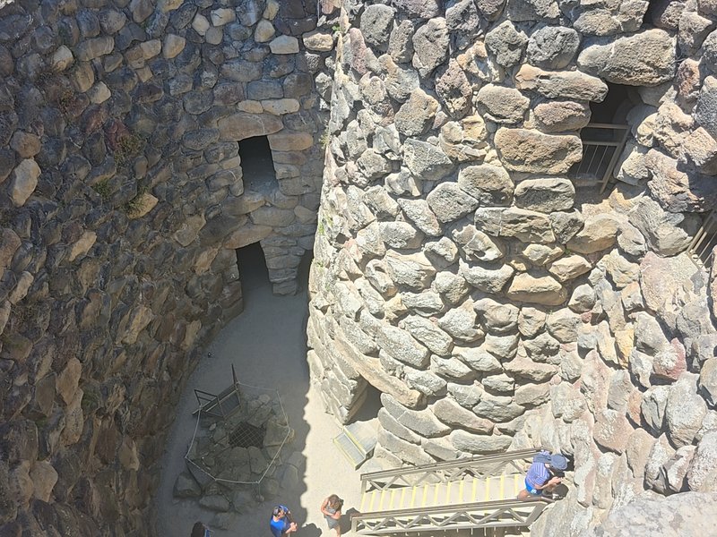 Inside the main Chamber