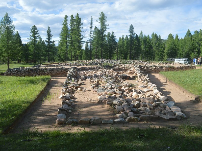 Xiongnu Nobility Cemetery Complexes