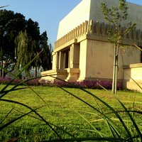 Hollyhock House (FLW Buildings)