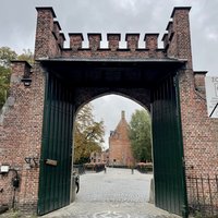Gate to the Princely Beguinage Ten Wijngaerde in Bruges