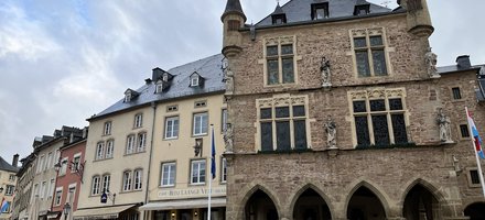 La ville et l'abbaye d'Echternach