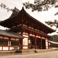 Chumon Gate of Todai-ji Temple