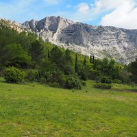 The profile of the mountain Sainte-Victoire