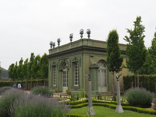 The "Pavillon frais"