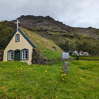 Hofskirkja, Turf House