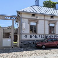 Korjausrakentamiskeskus Tammela (Renovation Center)