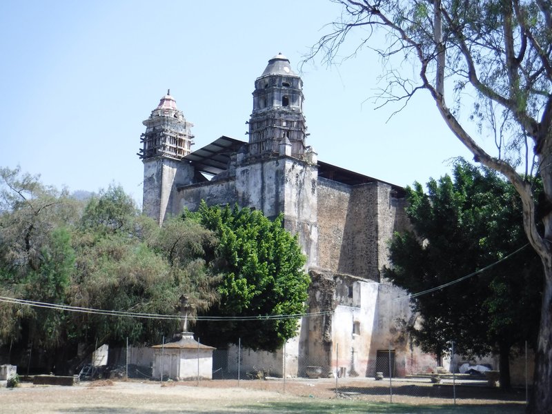 Tepoztlán Ex Convento Dominico de la Natividad, Popocatepetl monasteries