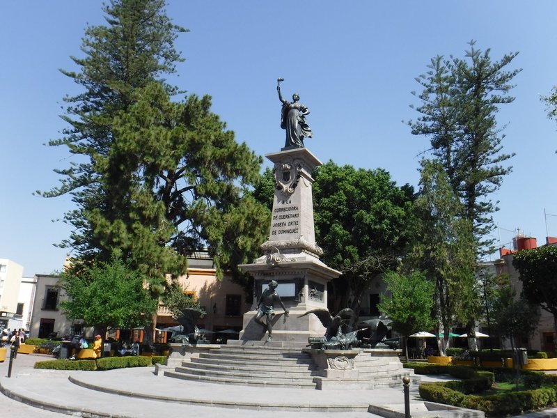 Monumento a la Corregidora, Querétaro