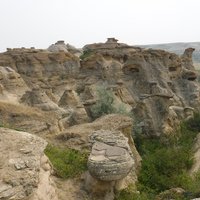 Writing-on-Stone / Áísínai’pi