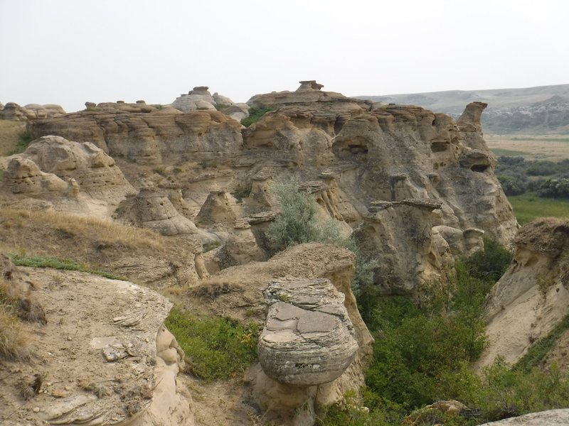 Writing-on-Stone / Áísínai’pi