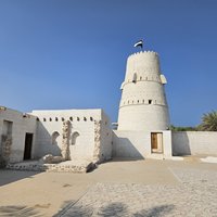 Jazirat Al-Hamra: Fort inside view